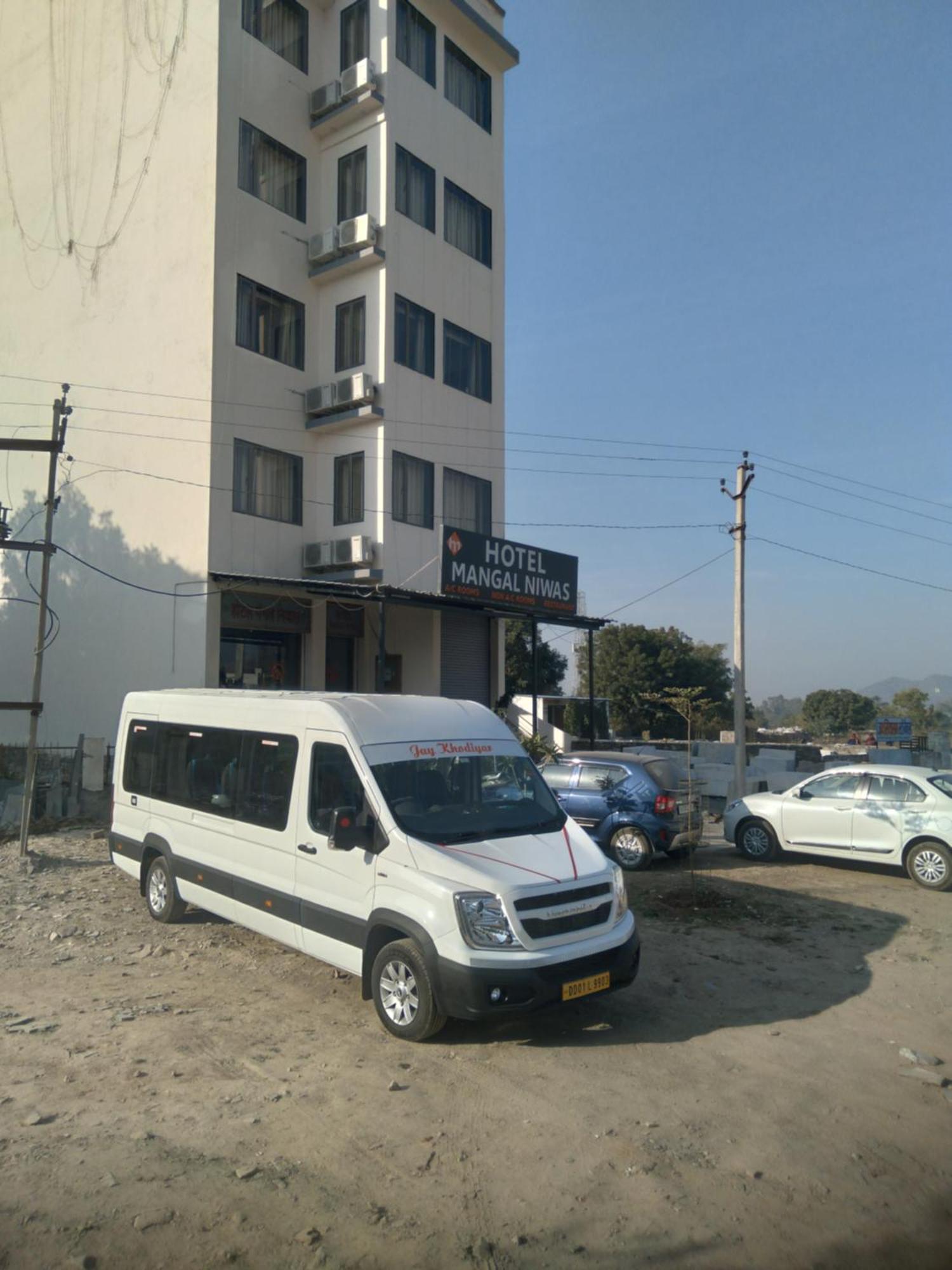 Hotel Mangal Niwas Udaipur Eksteriør billede